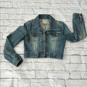 Old Navy Light Blue Cropped Denim Jacket